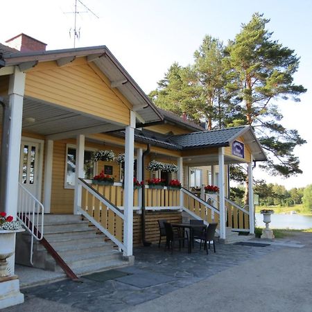 Hotel Laatokan Portti Parikkala Exteriér fotografie