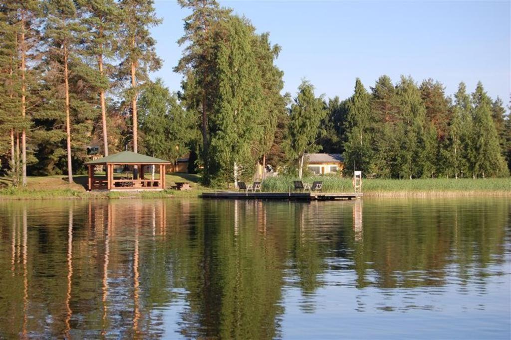 Hotel Laatokan Portti Parikkala Exteriér fotografie
